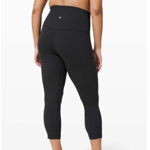 Lululemon Align Super High-Rise Crop *Crushed Velvet Black - Picture 1 of 1